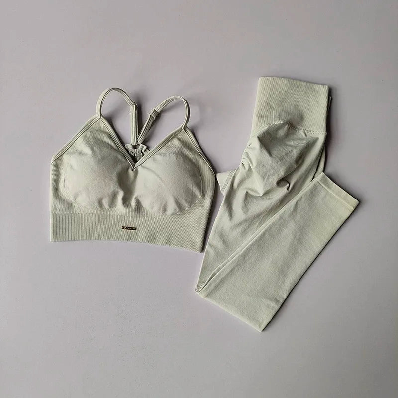 Seamless High-Waist Scrunch Leggings & Sports Bra Set