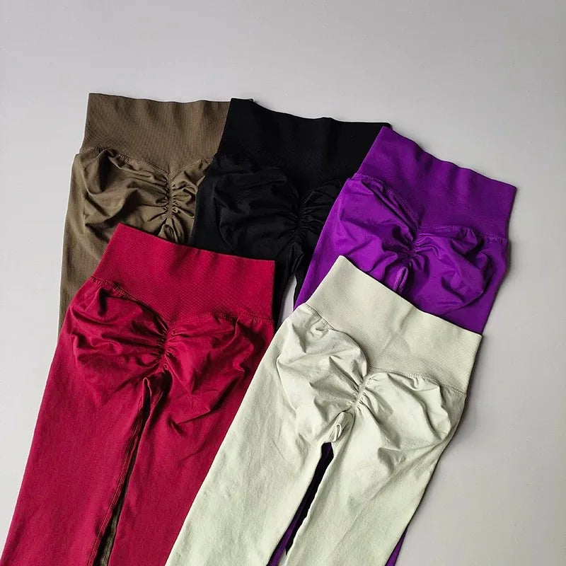 Seamless High-Waist Scrunch Leggings & Sports Bra Set